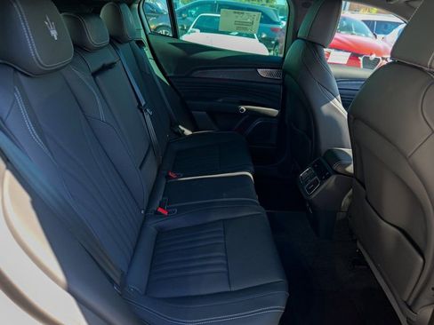 New 2025 Maserati Grecale Modena image 30