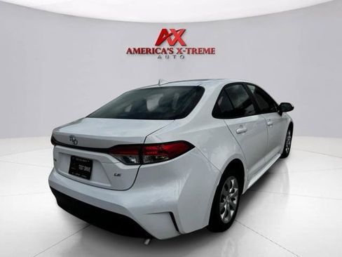 Used 2023 Toyota Corolla LE FWD image 6