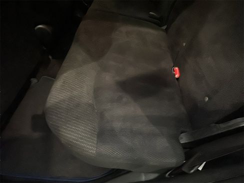 Used 2013 Honda Fit Sport image 11