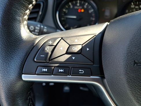 Used 2020 Nissan Rogue Sport SV w/ All-Weather Package image 21