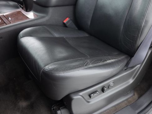 Used 2011 Chevrolet Tahoe LTZ image 28