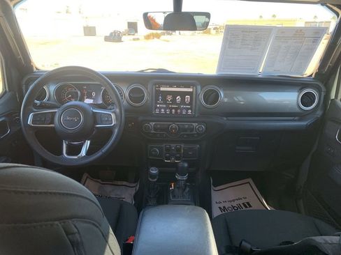 Used 2023 Jeep Wrangler Sahara image 18