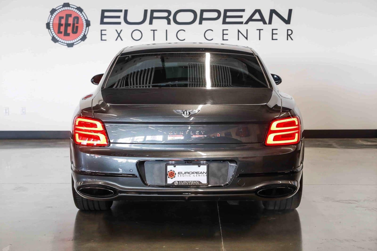 Used 2021 Bentley Flying Spur W12 AWD/4WD image 8
