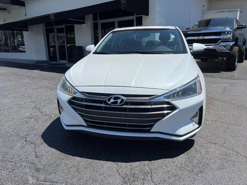 Used 2020 Hyundai Elantra Value Edition w/ Cargo Package (C1) image 9