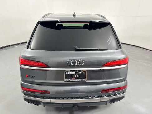 Used 2025 Audi SQ7 Premium Plus AWD/4WD image 7