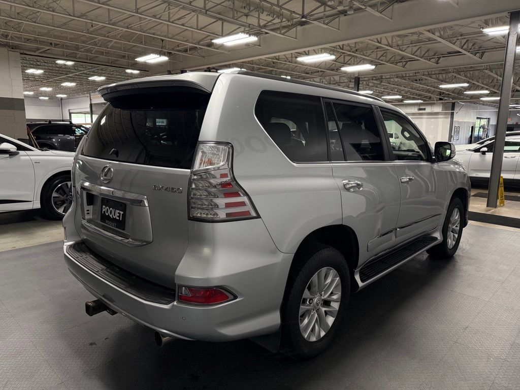 Used 2017 Lexus GX 460 Premium w/ Premium Package AWD/4WD image 4