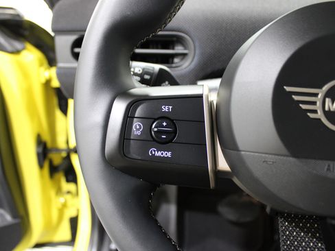 Used 2025 MINI Cooper S image 10