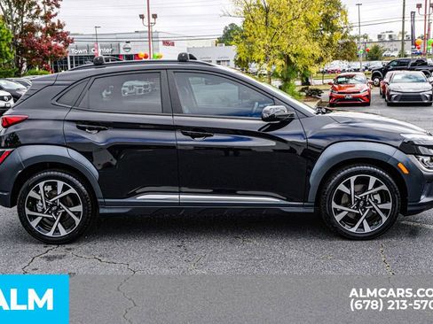 Used 2023 Hyundai Kona Limited image 9