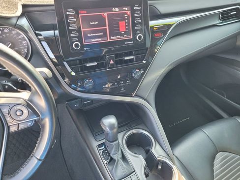 Used 2023 Toyota Camry SE FWD image 21