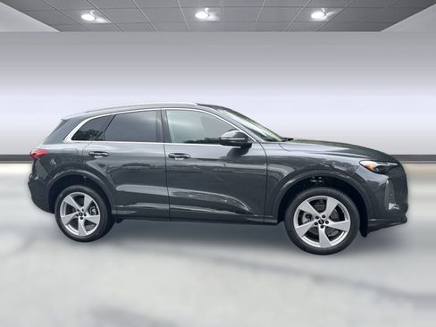 New 2025 Audi Q5 Premium Plus image 8