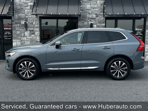 Used 2023 Volvo XC60 B5 Plus AWD/4WD image 4
