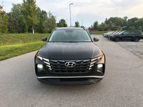 Used 2022 Hyundai Tucson SEL w/ Cargo Package AWD/4WD image 2