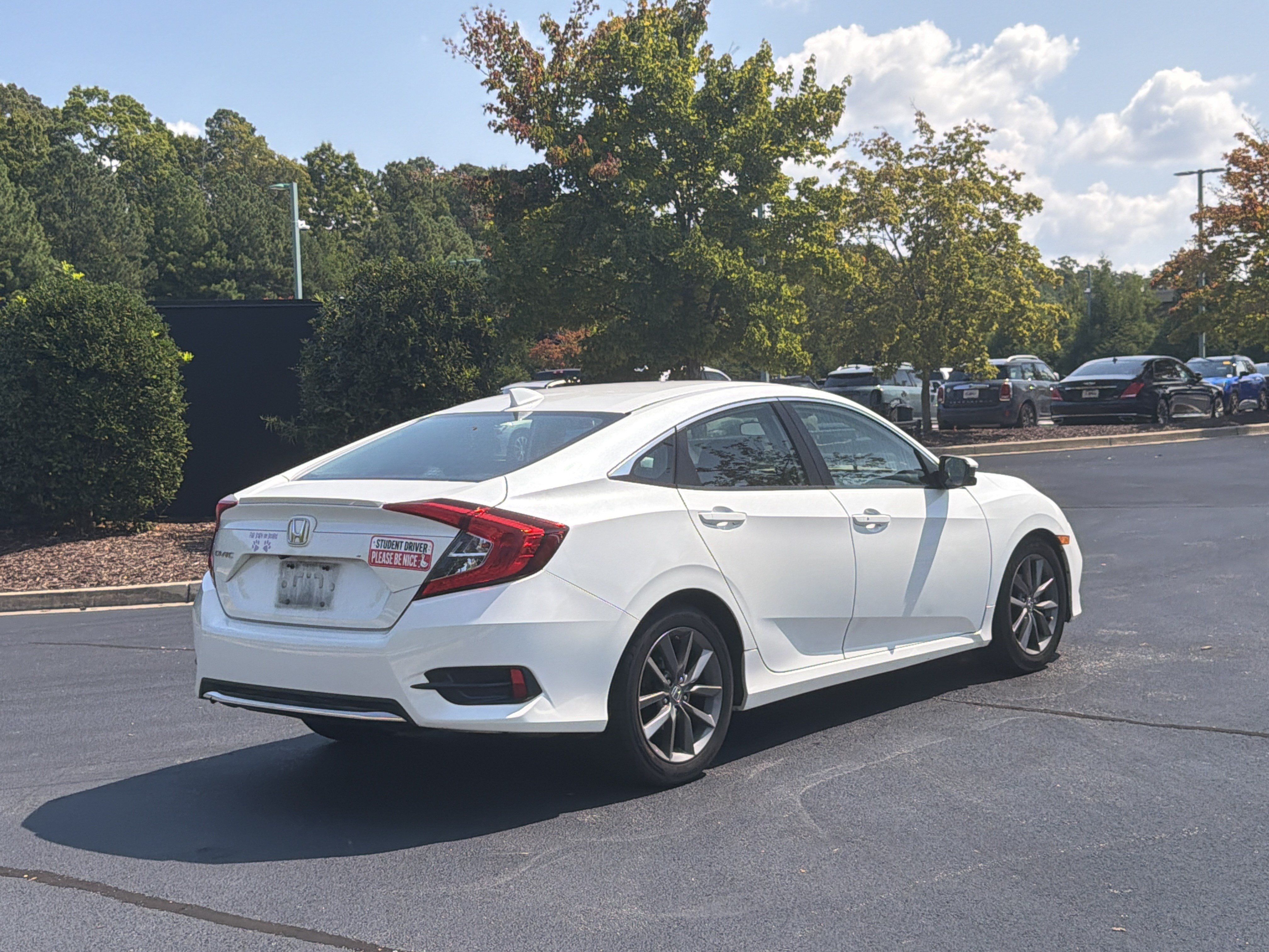 Used 2019 Honda Civic EX image 3
