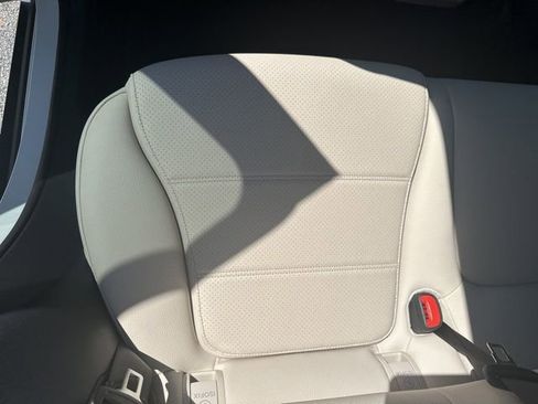New 2026 Mercedes-Benz GLC 300 4MATIC image 25