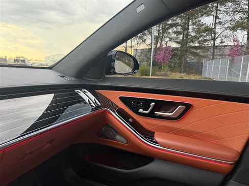 Used 2021 Mercedes-Benz S 580 4MATIC Sedan image 13