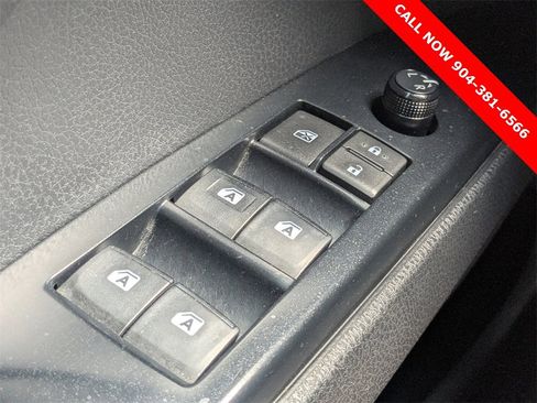 Used 2019 Toyota Camry SE image 24