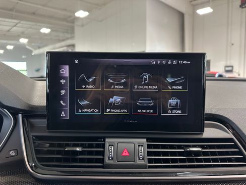 Used 2025 Audi SQ5 Premium Plus image 28
