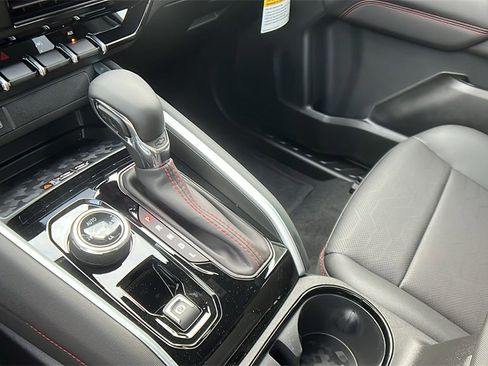 New 2026 Chevrolet Colorado Z71 w/ Z71 Convenience Package 2 image 24