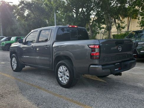 Certified 2022 Nissan Frontier SV RWD image 6