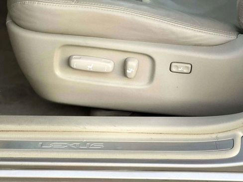 Used 2004 Lexus ES 330 image 19