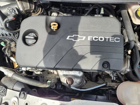 Used 2016 Chevrolet Spark LT image 30