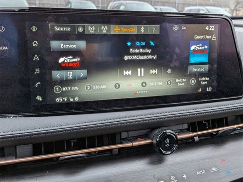 Used 2023 Nissan Ariya FWD image 14