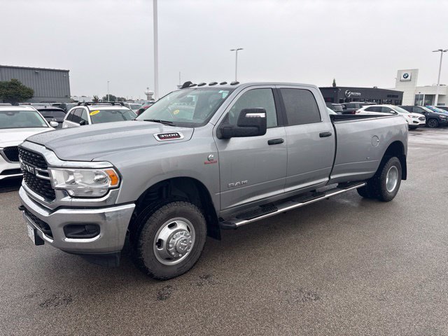 Used 2024 RAM 3500 Big Horn w/ Bed Utility Group AWD/4WD image 3