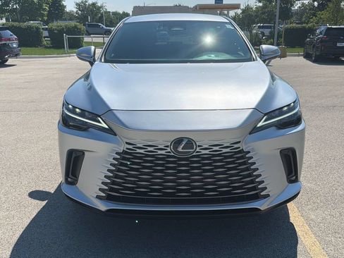 Used 2025 Lexus RX 350 FWD w/ Technology Package image 2