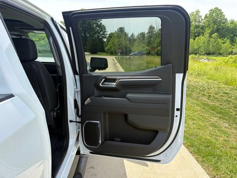 New 2026 Chevrolet Silverado 1500 RST w/ Redline Edition AWD/4WD image 46