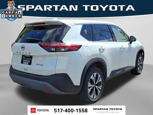Used 2021 Nissan Rogue SV AWD/4WD image 7