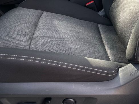 Used 2024 Nissan Rogue SV FWD image 22