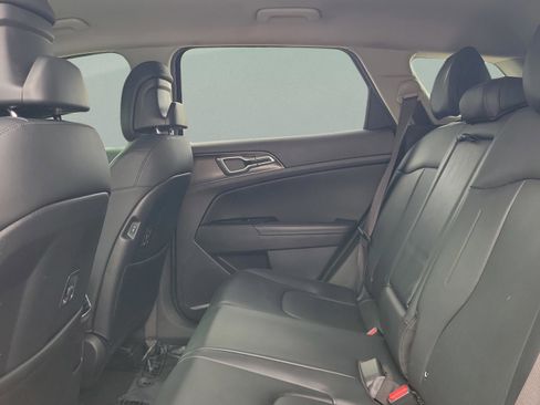 Used 2024 Kia Sportage EX image 21