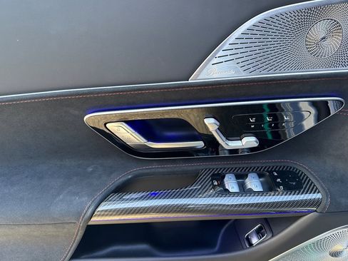 Certified 2024 Mercedes-Benz SL 63 AMG 4MATIC image 8