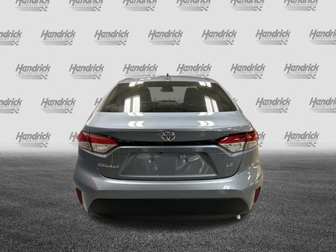 Used 2025 Toyota Corolla LE FWD image 11
