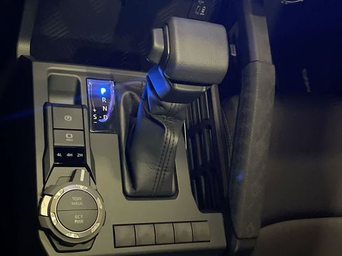 New 2026 Toyota Tacoma SR5 image 20