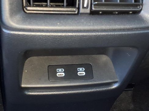 Used 2025 Honda CR-V Sport image 11