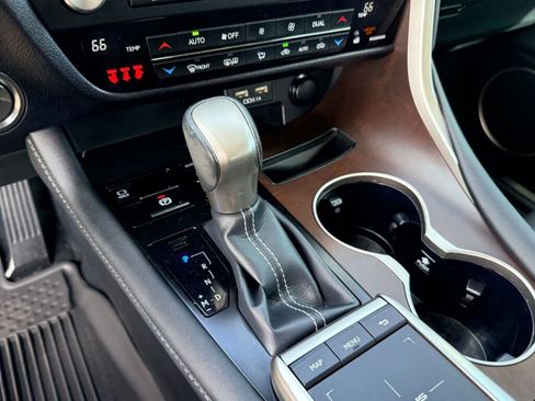 Certified 2022 Lexus RX 350 FWD w/ Premium Package image 22