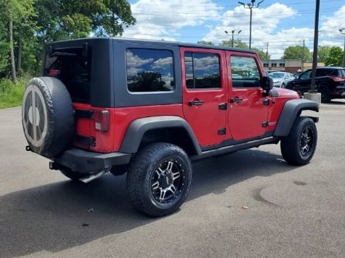 Used 2008 Jeep Wrangler Unlimited Rubicon w/ Dual Top Group image 6