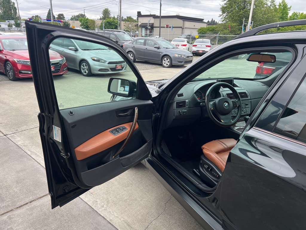 Used 2004 BMW X3 3.0i AWD/4WD image 11