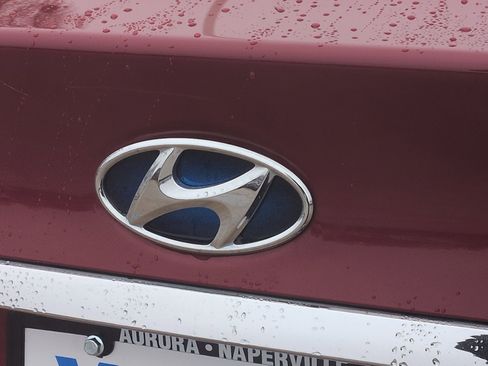 Used 2015 Hyundai Sonata Hybrid image 26