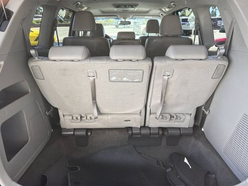Used 2013 Honda Odyssey Touring image 7