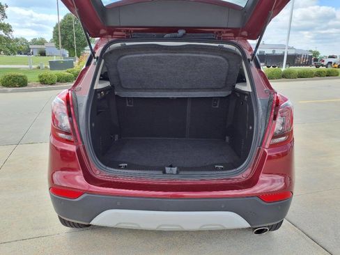 Used 2021 Buick Encore Preferred w/ Safety Package II image 23