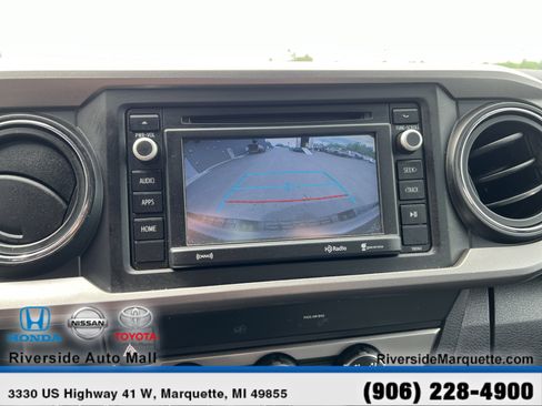 Used 2019 Toyota Tacoma SR5 AWD/4WD image 22