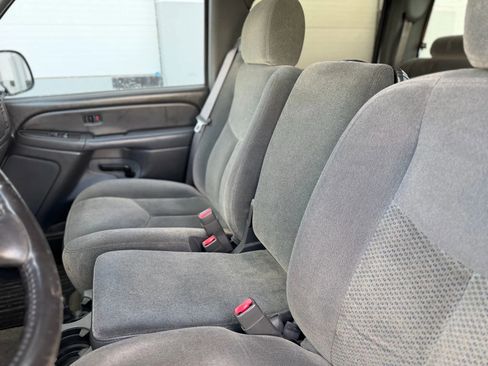 Used 2006 Chevrolet Silverado 1500 LT w/ Light Duty Power Package image 11