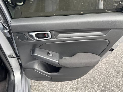 Used 2024 Honda Civic Sport image 25