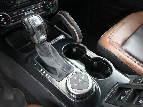 Used 2024 Ford Bronco Outer Banks AWD/4WD image 26