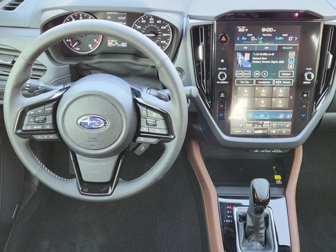 Used 2025 Subaru Forester Touring w/ Popular Package - Touring image 28