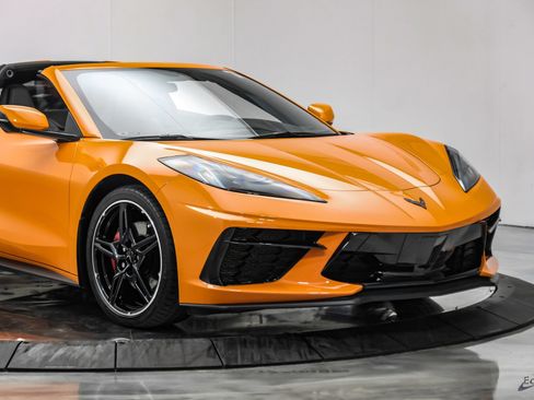 Used 2023 Chevrolet Corvette Stingray Coupe w/ 1LT RWD image 37