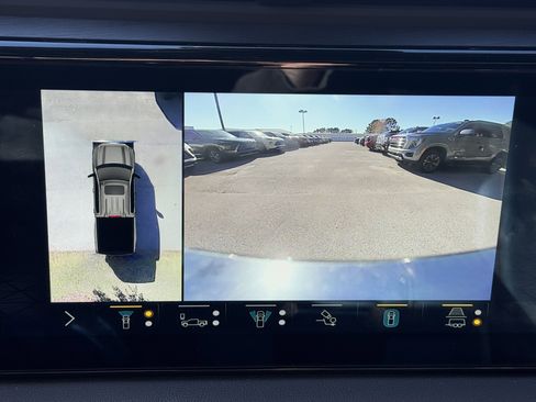 Used 2022 GMC Sierra 1500 AT4 w/ AT4 Premium Package image 35