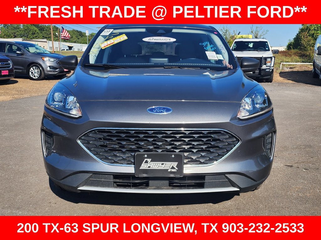 Used 2022 Ford Escape SE w/ Convenience Package FWD image 3
